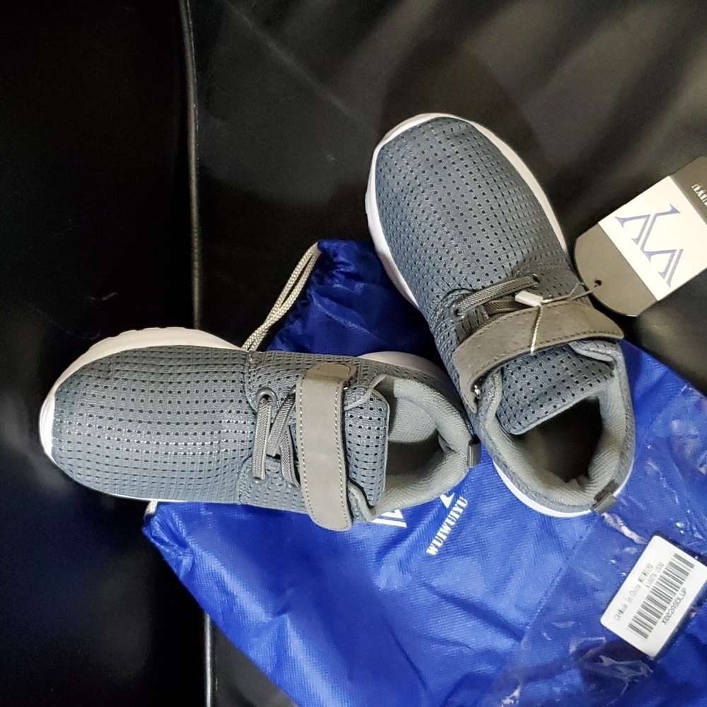 🎄5/$30 Toddlers Mesh Sneakers